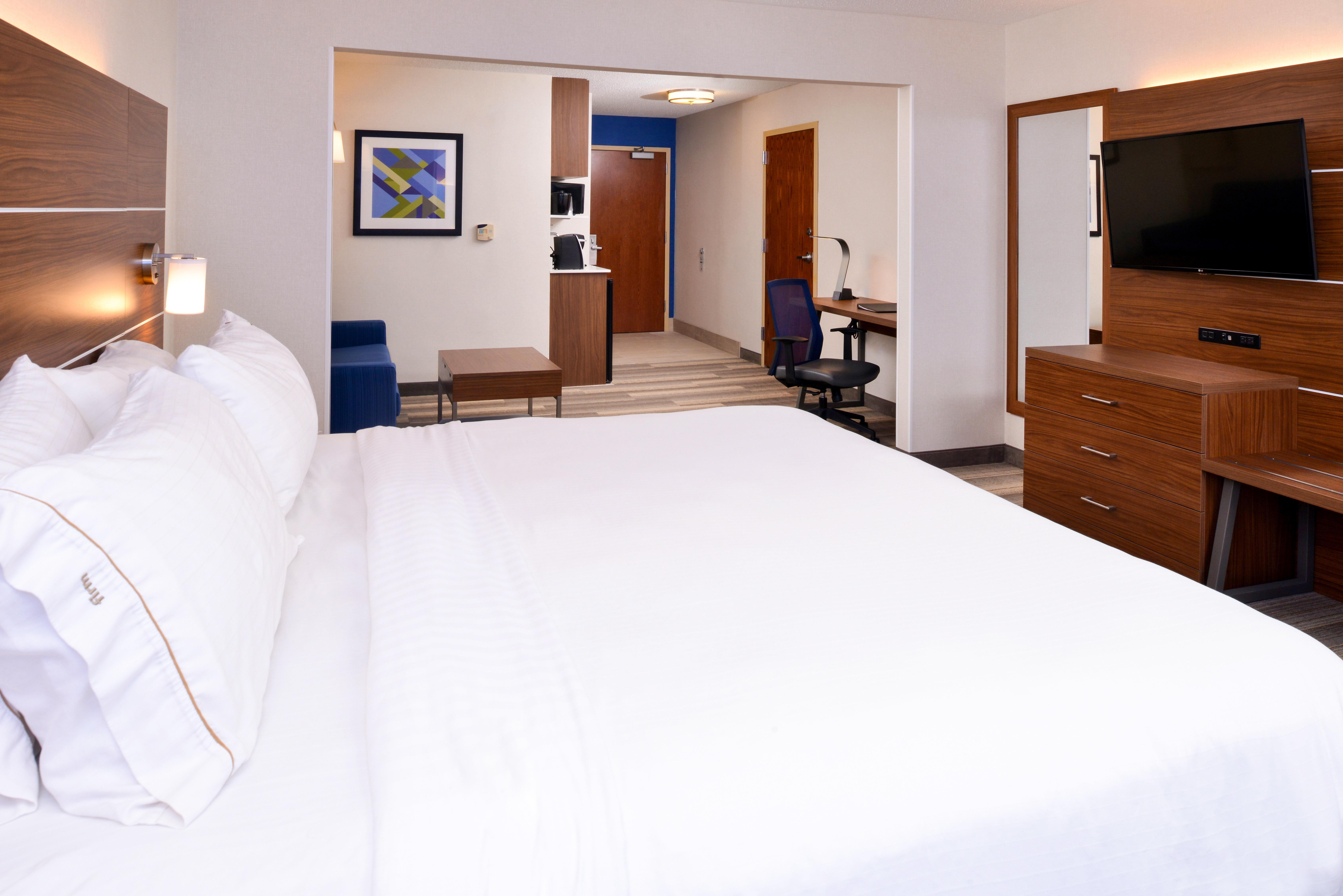 Holiday Inn Express Hotel & Suites Urbana-Champaign-U Of I Area By Ihg Экстерьер фото